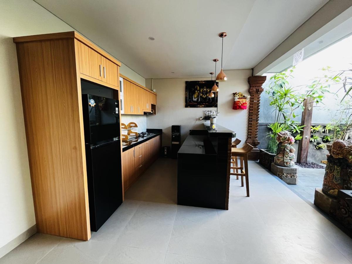 Cecillia Guesthouse Canggu Dış mekan fotoğraf